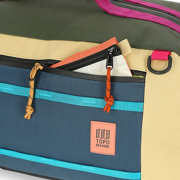 Topo Designs Mountain Duffel Bag 4 Topo Designs Mountain Duffel Bag - Image 4